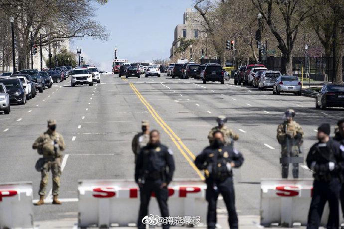 美国国会附近发生袭警致2死1伤休闲区蓝鸢梦想 - Www.slyday.coM 美国国会附近发生袭警致2死1伤休闲区蓝鸢梦想 - Www.slyday.coM