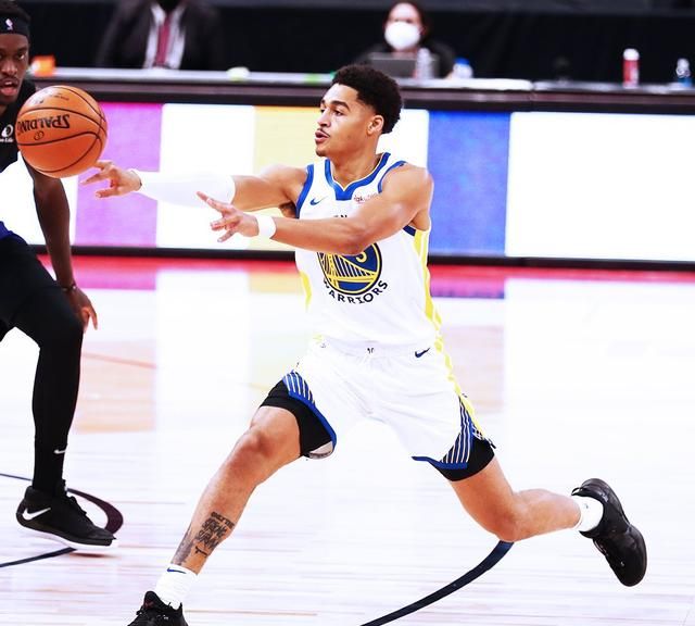 勇士惨败猛龙!库里缺席格林没打汤普森非常生气!怀斯曼又失常!休闲区蓝鸢梦想 - Www.slyday.coM