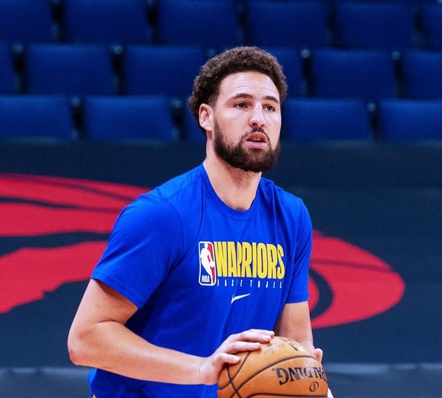 勇士惨败猛龙!库里缺席格林没打汤普森非常生气!怀斯曼又失常!休闲区蓝鸢梦想 - Www.slyday.coM