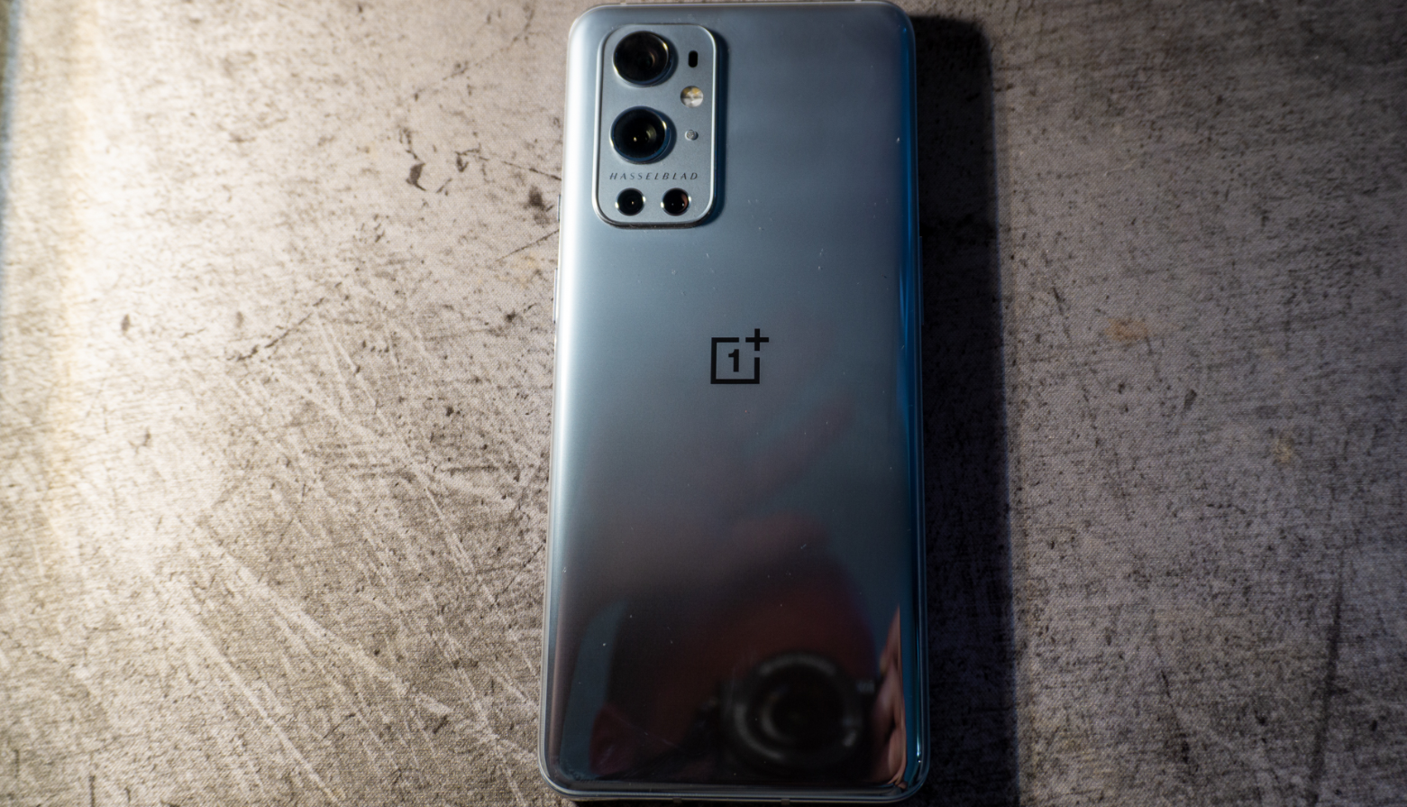 一加9 pro综合评测:对战苹果,三星旗舰机|价格却直接碾压__财经头条