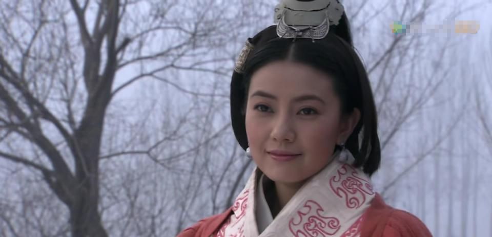 女神也有hold不住的造型,热巴孙俪高圆圆王菲陈妍希都被造型坑过