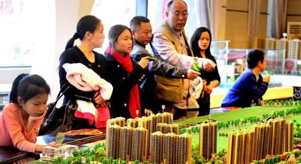 七旬老人“有钱也不帮女儿买房”,含泪说出答案:和重男轻女无关休闲区蓝鸢梦想 - Www.slyday.coM 七旬老人“有钱也不帮女儿买房”,含泪说出答案:和重男轻女无关休闲区蓝鸢梦想 - Www.slyday.coM