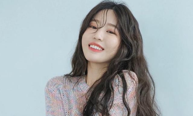 菱形脸适合什么发型这几种显脸小还时髦快点试试吧