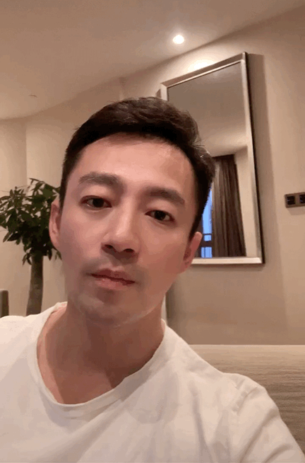 汪小菲的眼睛怎么越来越大了 你看超近距离自拍照 也太像大s了吧