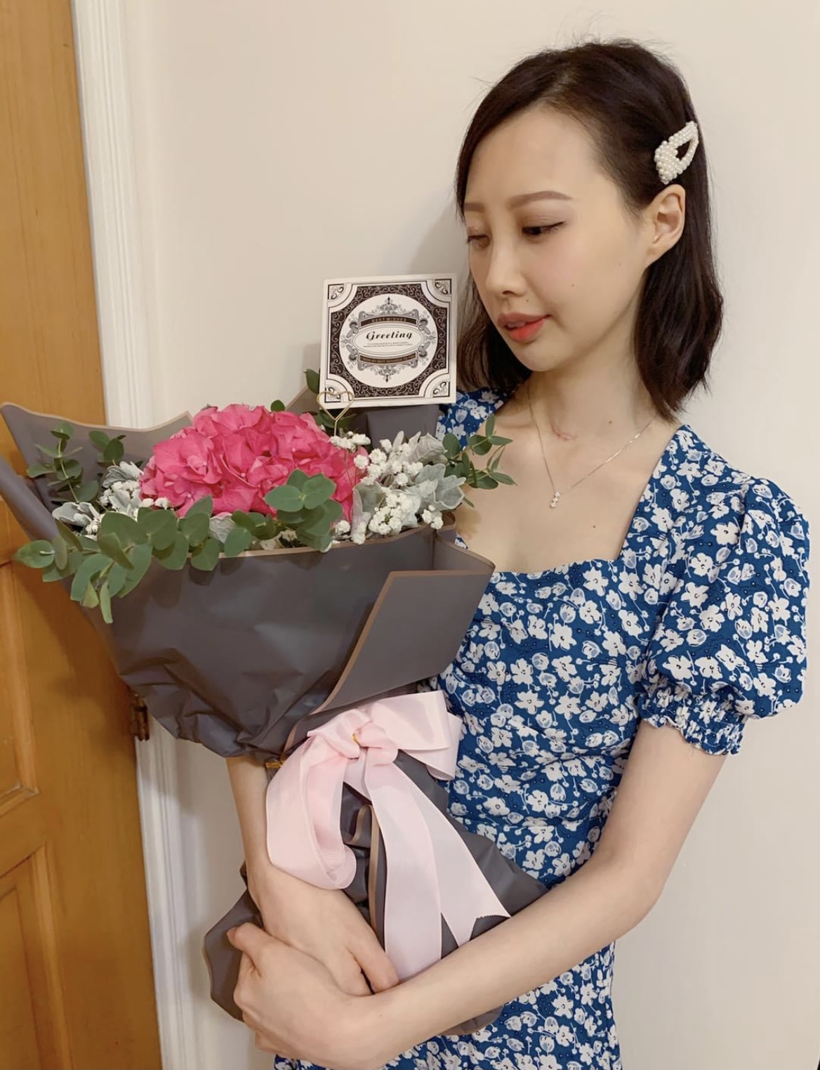 抗癌歌手李明蔚肝肿瘤变大感叹已无治疗可做病床上仍自勉自励