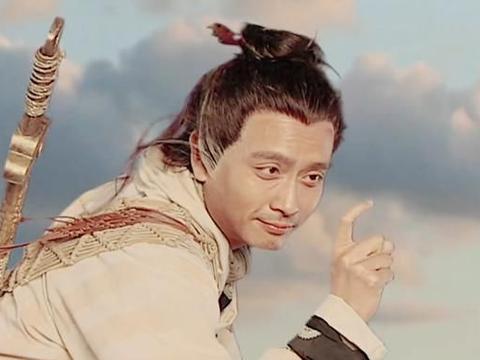 重温《仙剑奇侠传》,酒剑仙到底是喜欢青儿,还是因为心有不甘?|青儿|剑仙|吊坠_新浪新闻