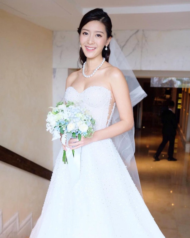 香港女星余香凝晒唯美孕照宣布佗女儿,曾与陈家乐有过三年情