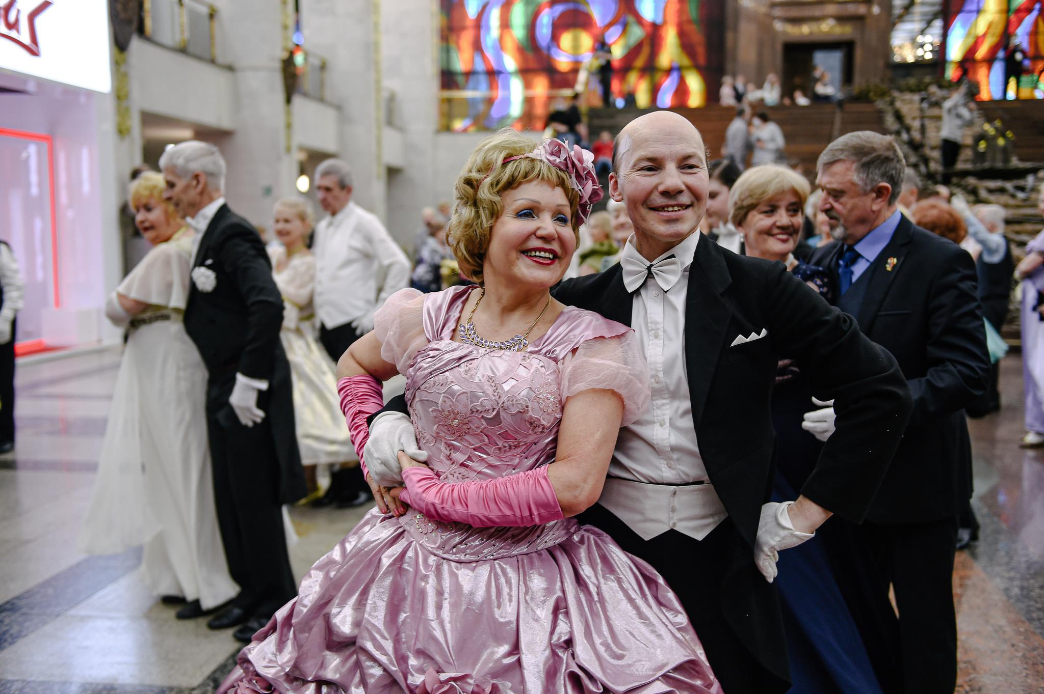 莫斯科盛装舞会