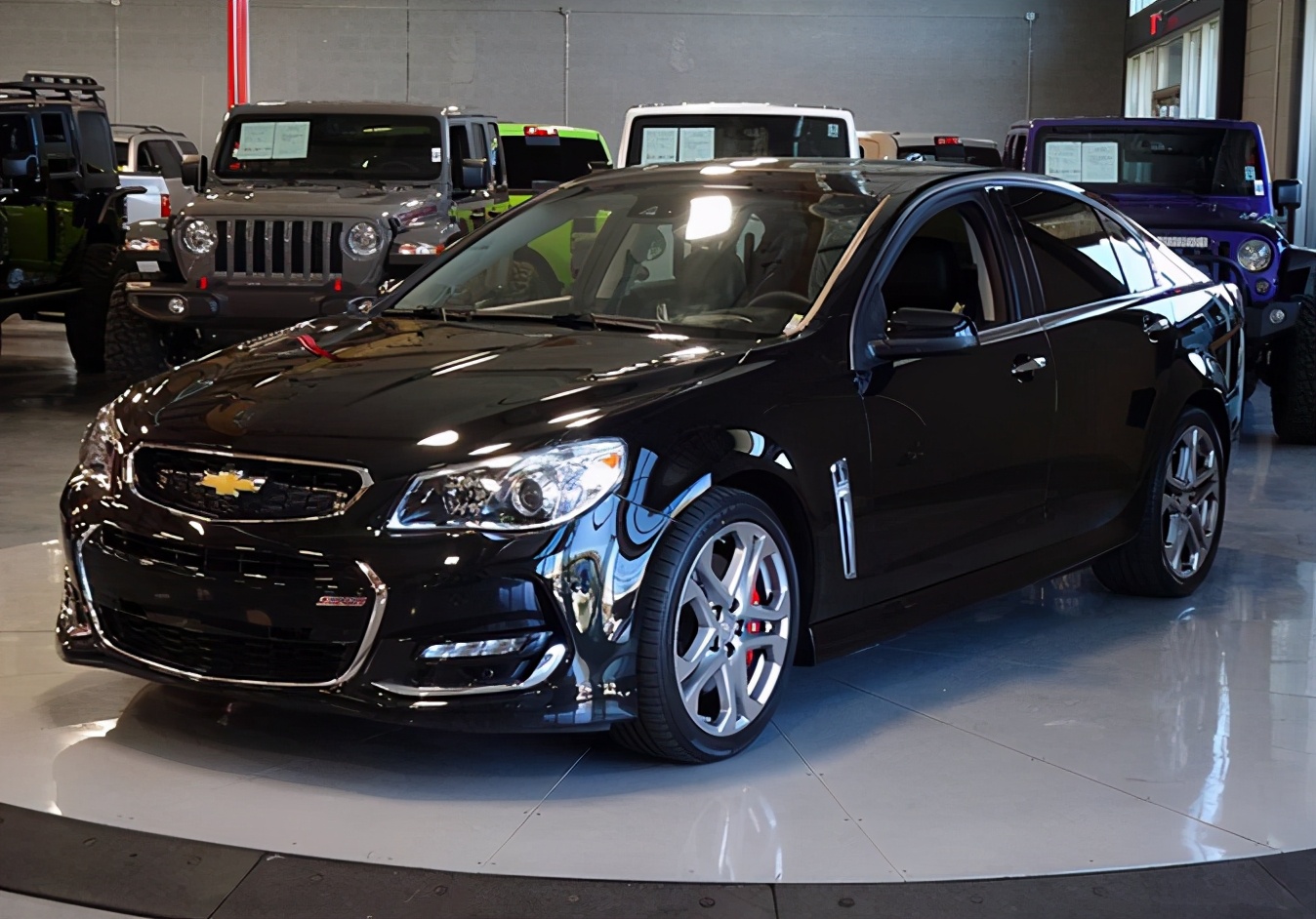 搭载6.2l v8自然吸气发动机 雪佛兰迈锐宝ss实拍图片