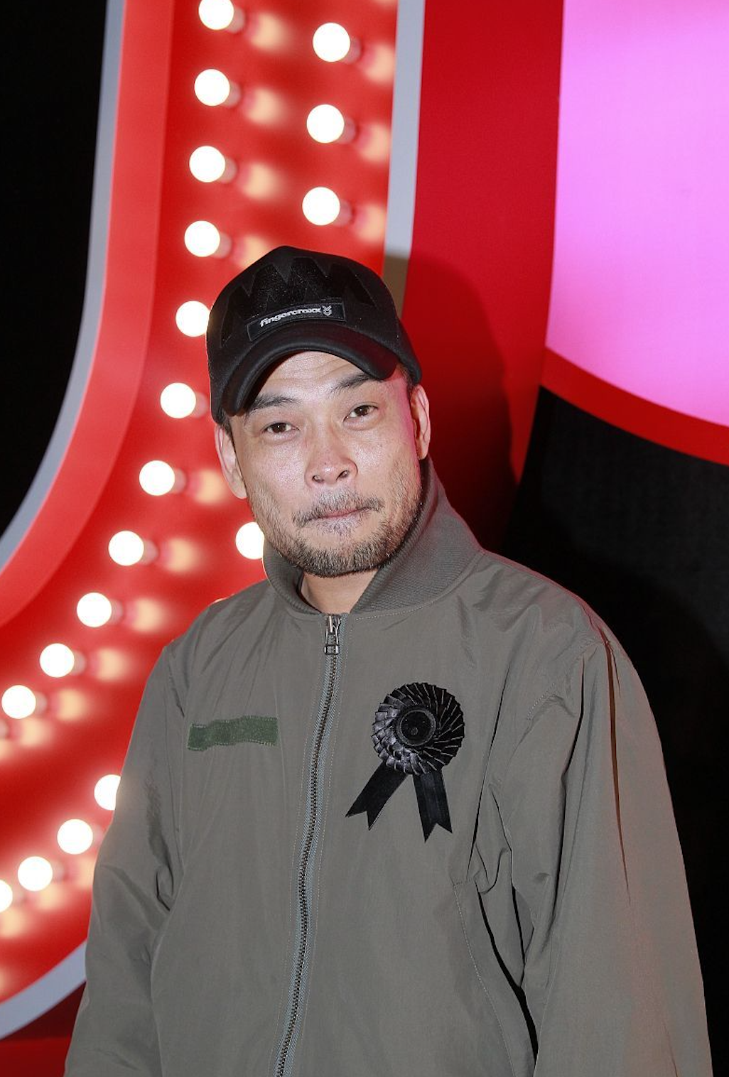 葛民辉搬离月租13万豪宅,两年零收入坚持不裁员,甘愿缩衣节食|葛民辉