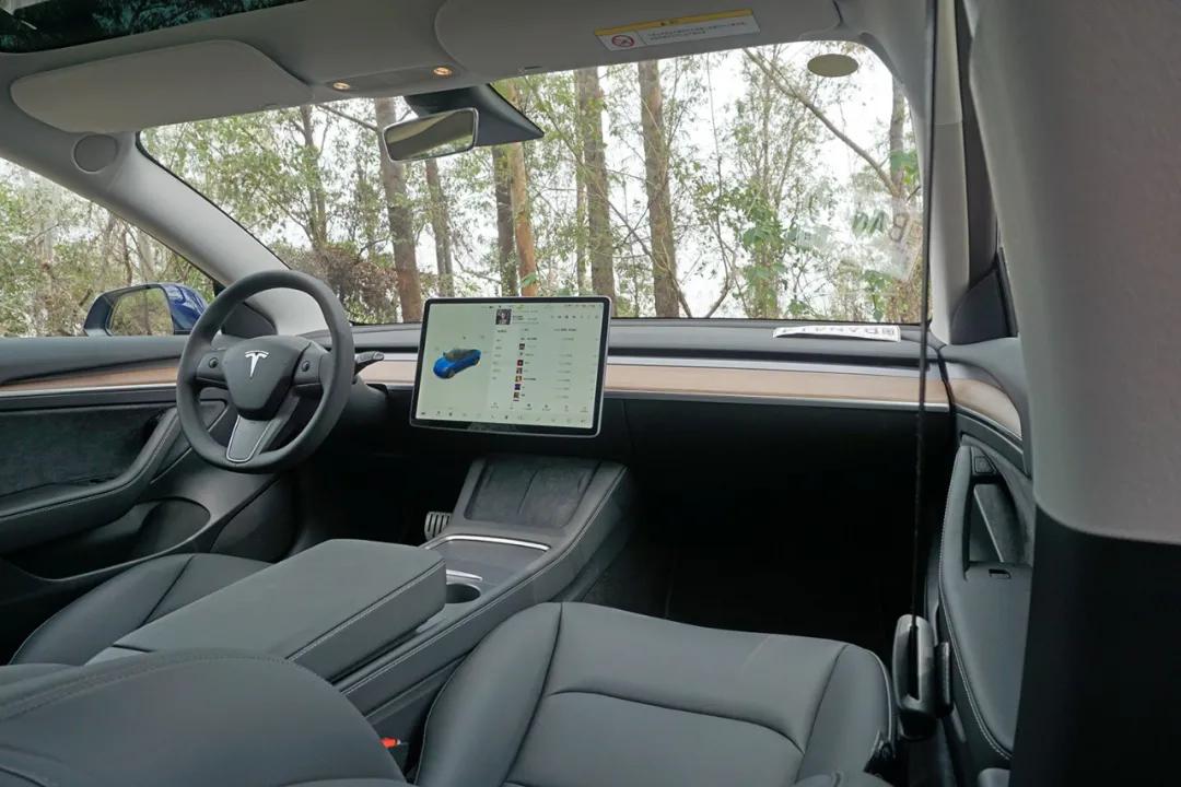 不止于快 特斯拉model 3高性能全轮驱动版评测