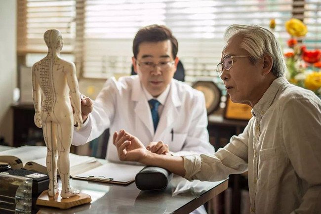 五味中药,可当"零嘴"吃,降低转氨酶,比西医略胜一筹