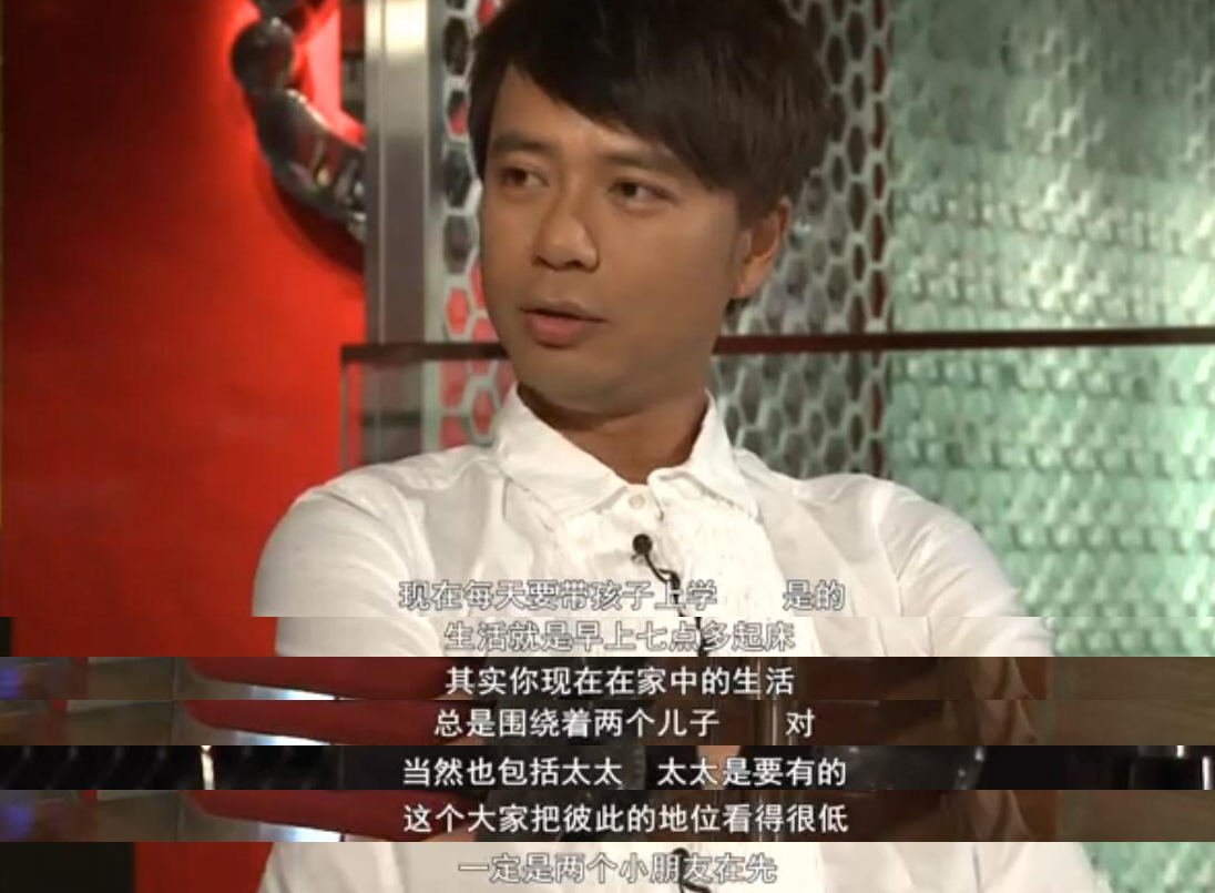 54岁李克勤否认全家移民，俩儿子都读国际学校，一年学费四十万休闲区蓝鸢梦想 - Www.slyday.coM