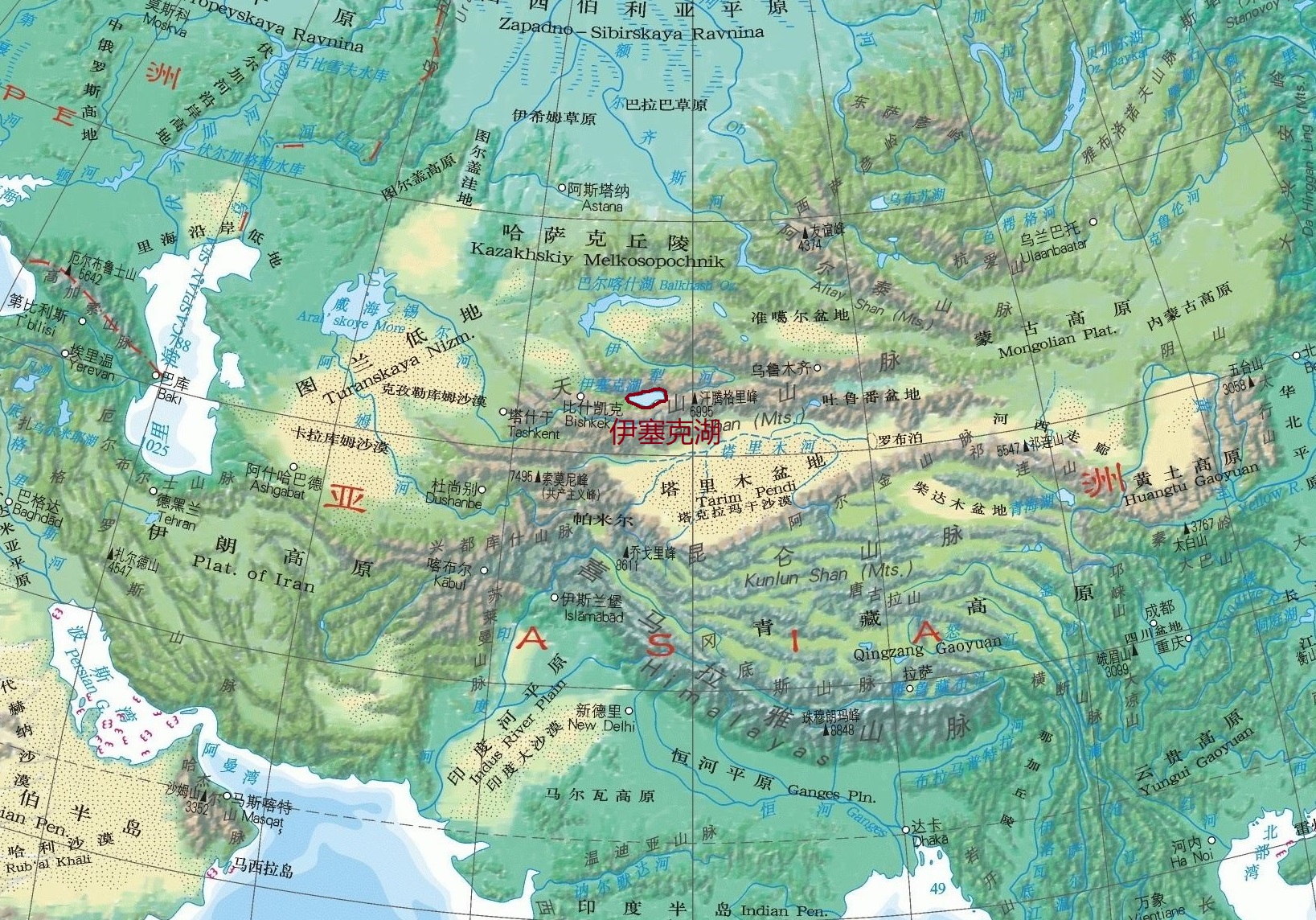 天山山脉北麓的伊塞克湖有中亚明珠之称湖水终年不结冰