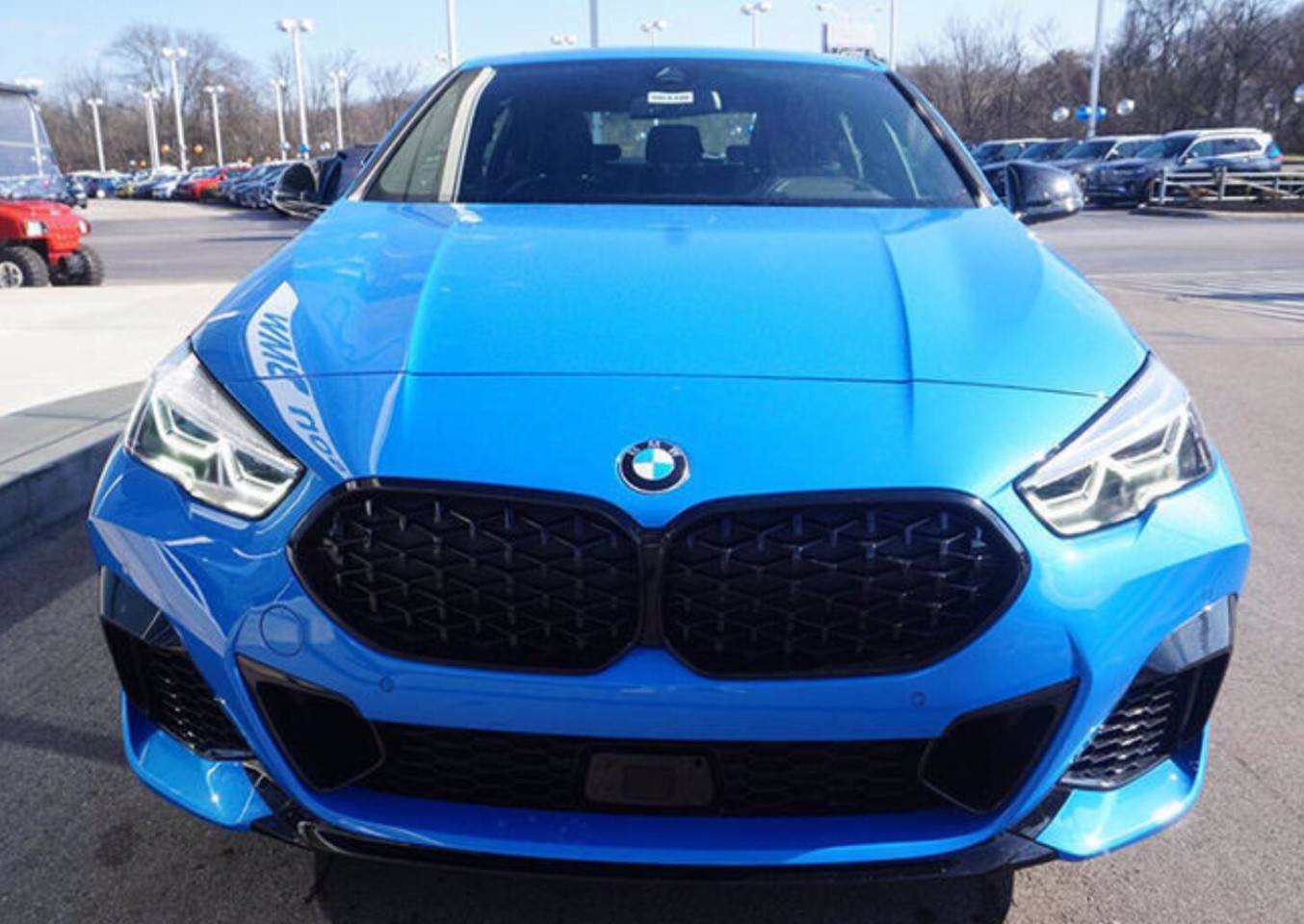 宝马全新m235i海外实拍更快更实用