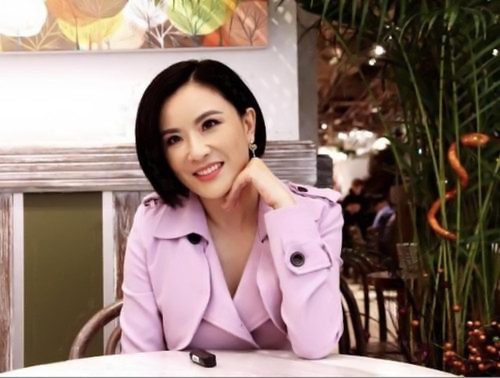 吕颂贤何美钿晒照引回忆杀,网友:认出他们的人都是港剧十级学者