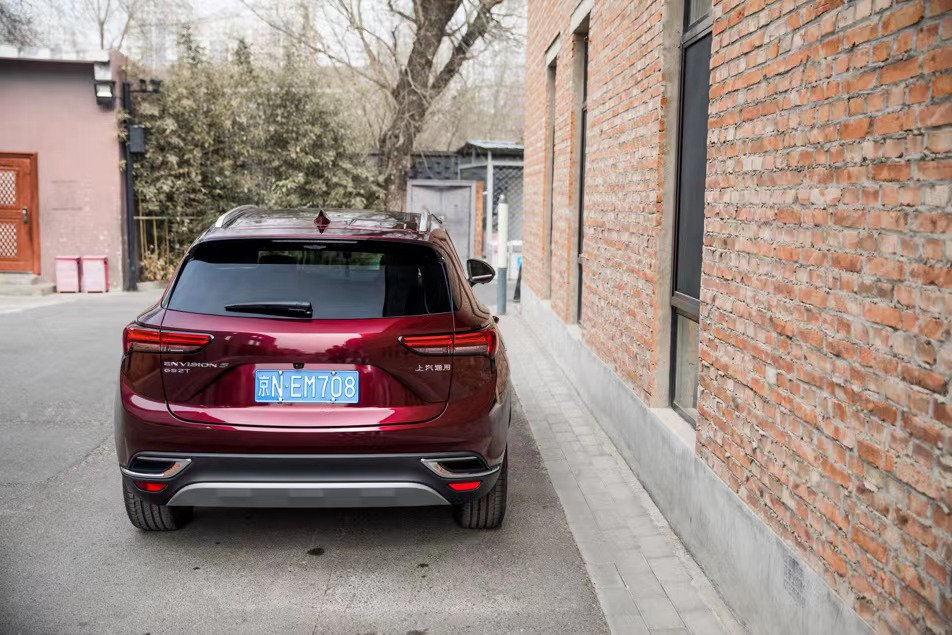 别克昂科威s改色金属黑玫瑰 神秘又大气-新浪汽车