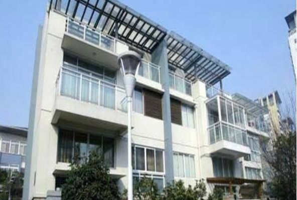 飞人刘翔到底有多少钱看看豪车和房产网友太难以置信