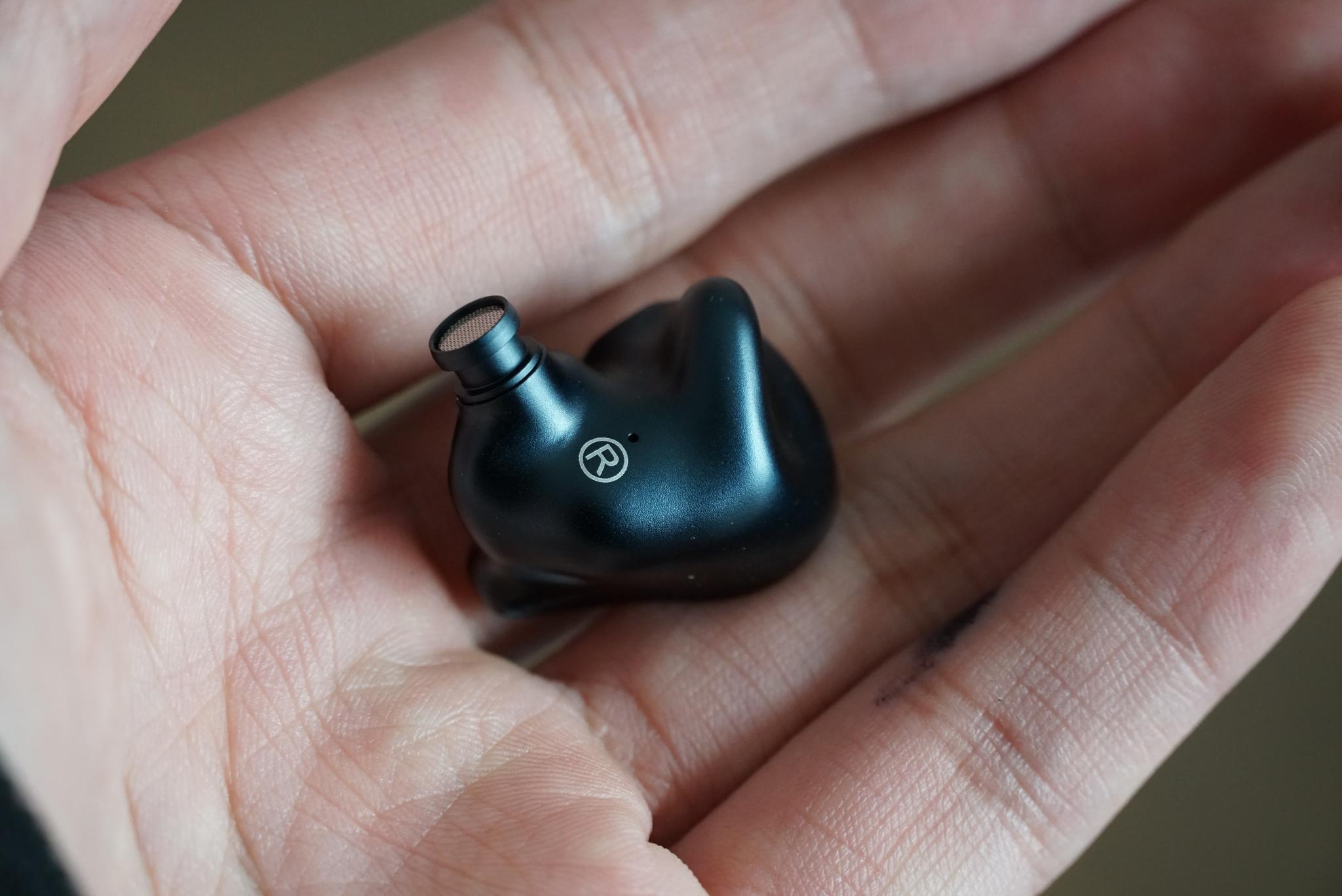 千元级设定几百元价格罕见的金属类私模耳机问世