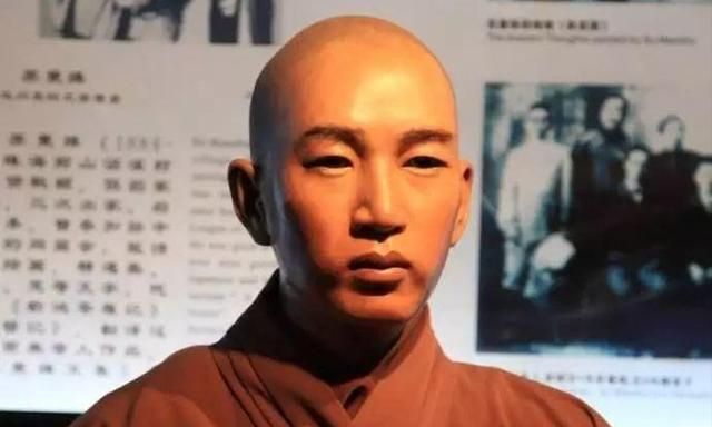 他一顿吃60个包子,一次喝6斤冰水,不听医生劝告,35岁时病逝休闲区蓝鸢梦想 - Www.slyday.coM 他一顿吃60个包子,一次喝6斤冰水,不听医生劝告,35岁时病逝休闲区蓝鸢梦想 - Www.slyday.coM