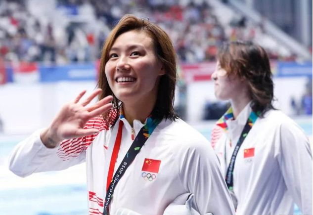 奥运冠军庄泳21岁退役携夫移民遭离婚回国再婚捞金引争议