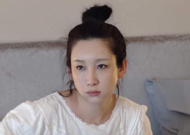 妻旅5先导片秦海璐直接素颜出镜43岁颜值状态被曝光了