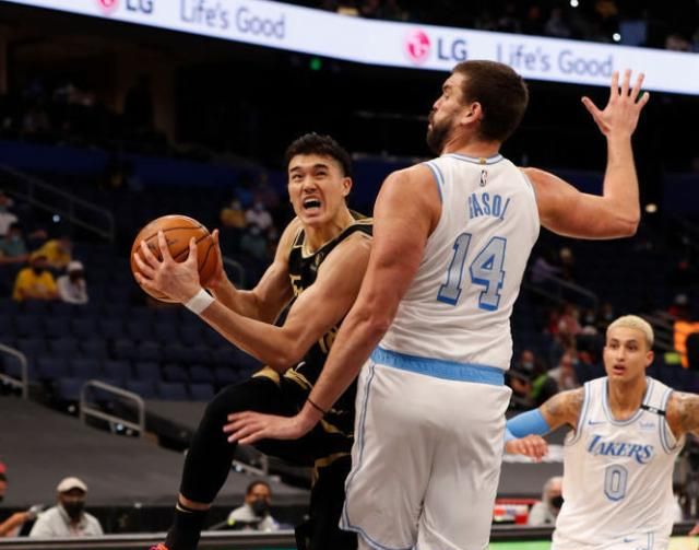 三喜临门!湖人客场击败猛龙,三分投手加盟,浓眉哥即将复出休闲区蓝鸢梦想 - Www.slyday.coM 三喜临门!湖人客场击败猛龙,三分投手加盟,浓眉哥即将复出休闲区蓝鸢梦想 - Www.slyday.coM