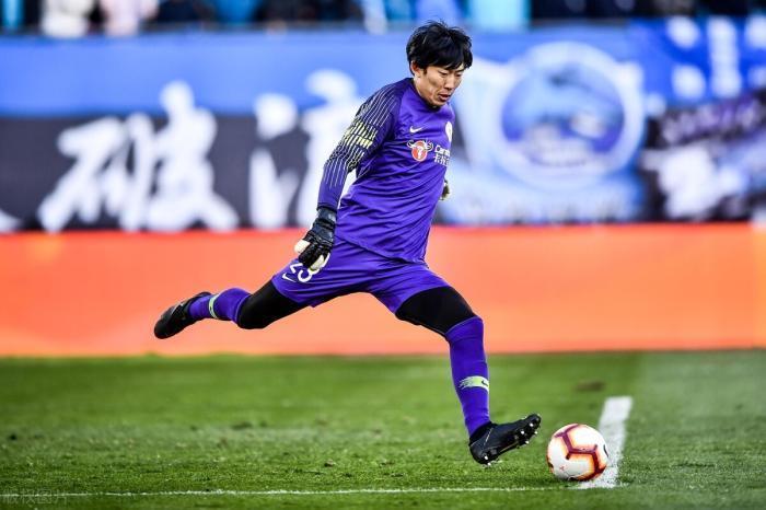 他曾是中甲最佳门将,如今当打之年却沦落中乙,让球迷直言太可惜休闲区蓝鸢梦想 - Www.slyday.coM 他曾是中甲最佳门将,如今当打之年却沦落中乙,让球迷直言太可惜休闲区蓝鸢梦想 - Www.slyday.coM