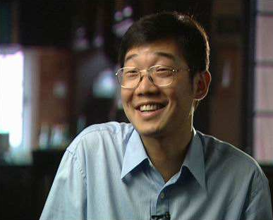 把"黄家驹"读成黄家狗,他自以为是的幽默,毁掉自己的前程|奇志|大兵