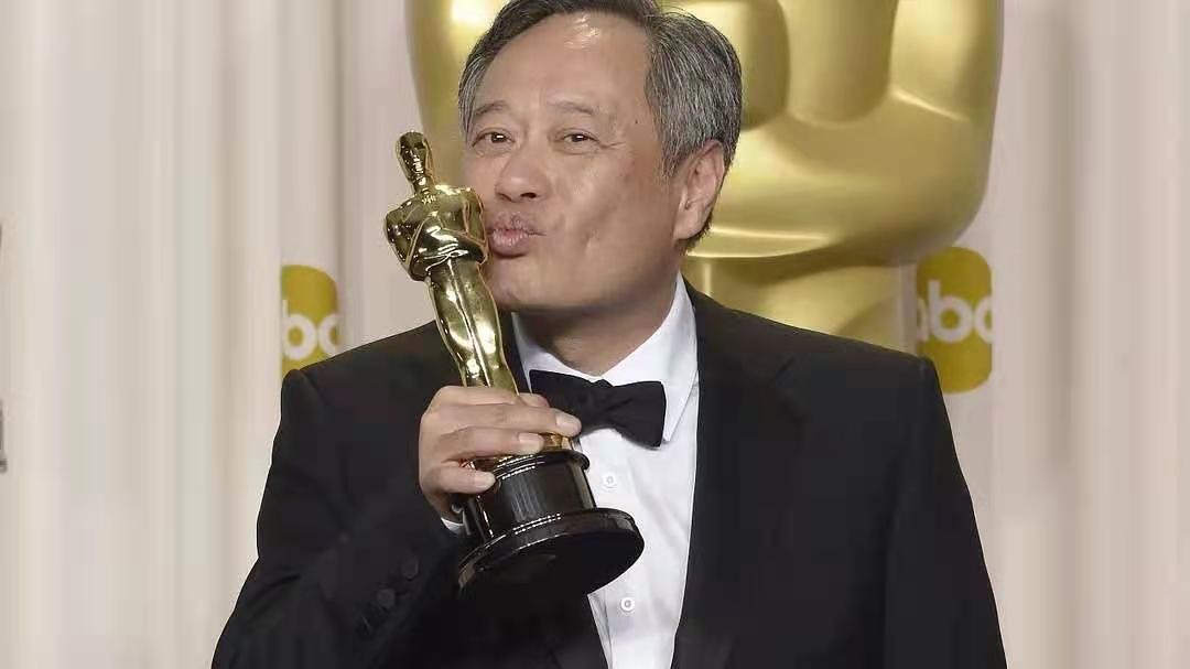 在家当了6年厨子,拍绿巨人砸了漫威牌子,李安到底是咋翻身的?