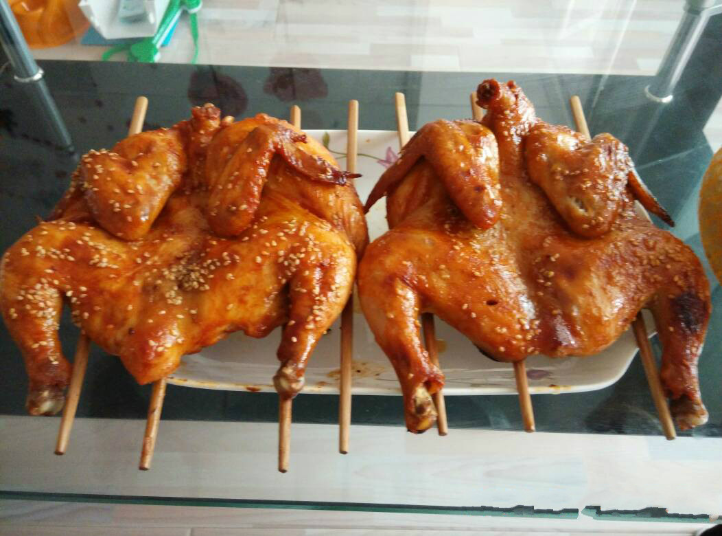 一只活鸡60元为啥超市的烤鸡只卖20元原来有这么多猫腻