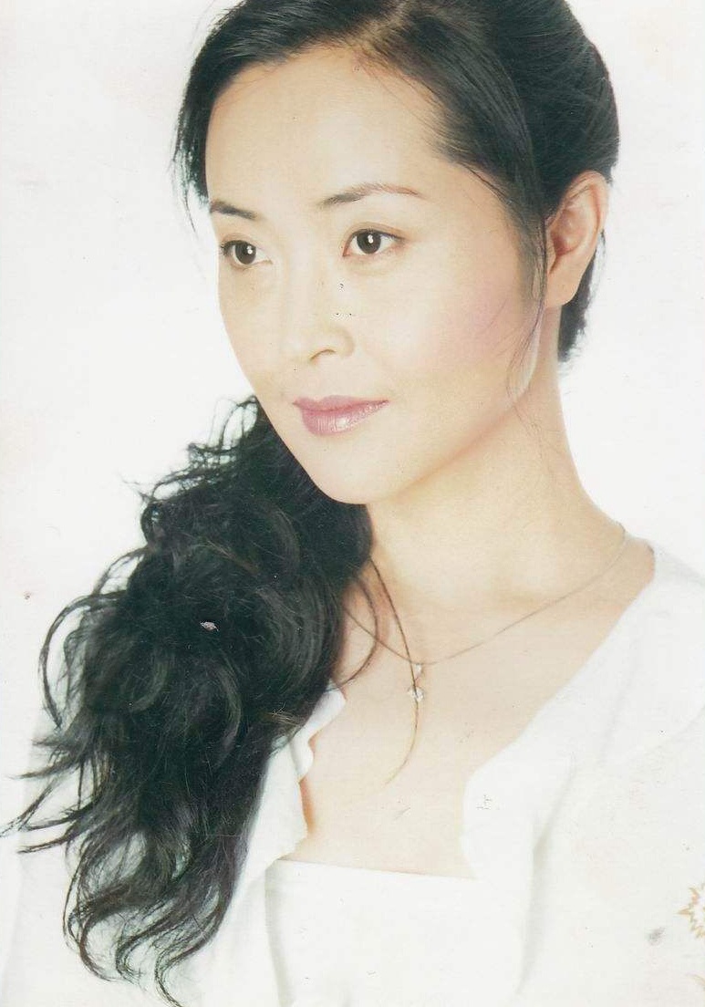 1970出生的7大美女宣萱张庭她们个个美若天仙
