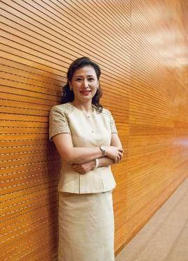 211大学毕业之后留校任教,气质不输女明星|汕头大学|姜虹|校长_新浪