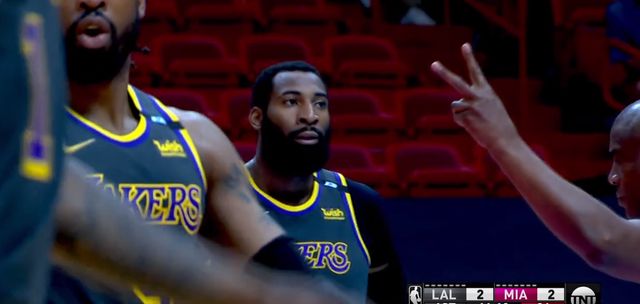 单节27分!庄神打出身价,波普摊牌了,马修斯连中三分强硬回击休闲区蓝鸢梦想 - Www.slyday.coM 单节27分!庄神打出身价,波普摊牌了,马修斯连中三分强硬回击休闲区蓝鸢梦想 - Www.slyday.coM