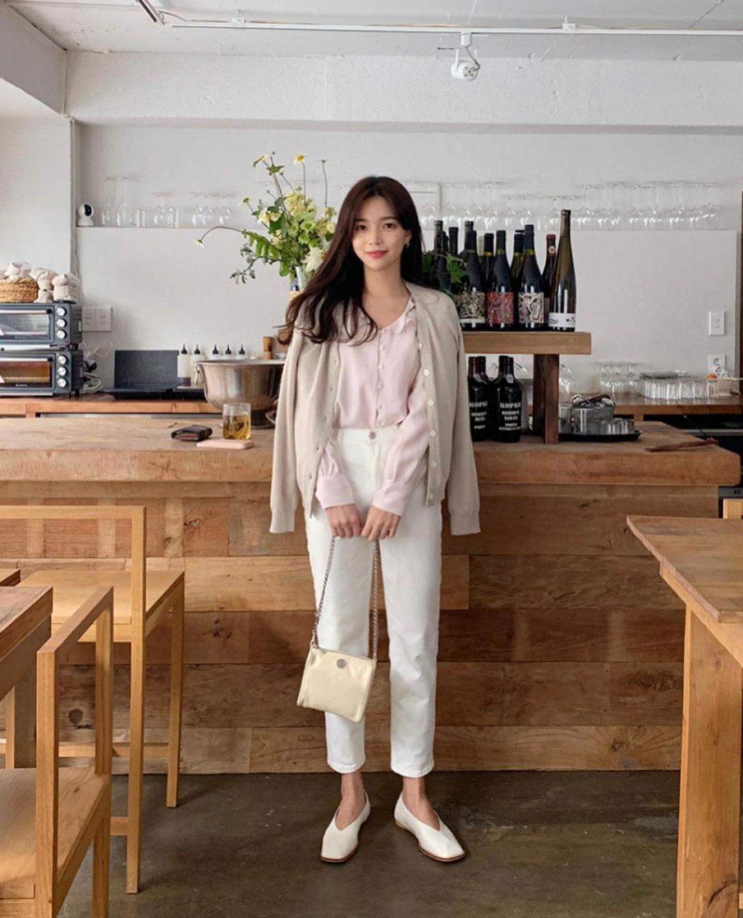 style韩国ins博主春季温柔感穿搭look
