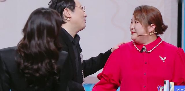 她在综艺节目中出言伤人是情商低心直口快还是节目效果