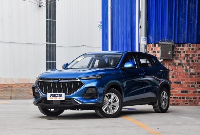 内部乘坐空间不错长安欧尚x5