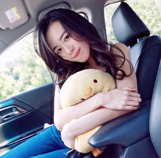 与小6岁美女富商闪婚仅5个月,女儿可爱讨喜|吕锐|女儿|闪婚_新浪新闻