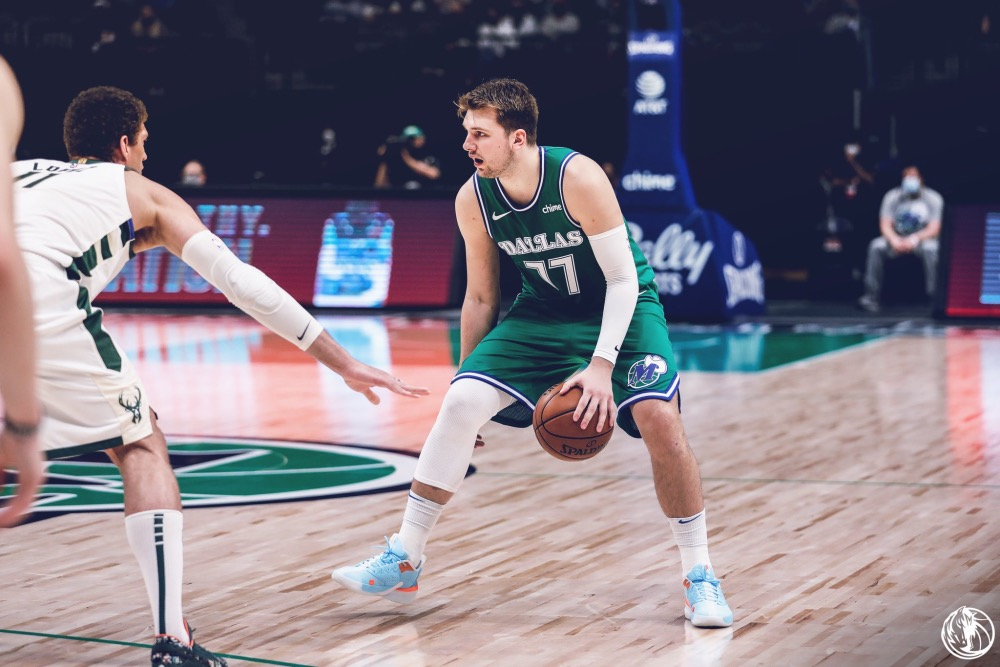 27投6中！离开字母哥你真不会打球，双子星53分，布帅坦言太奇怪休闲区蓝鸢梦想 - Www.slyday.coM