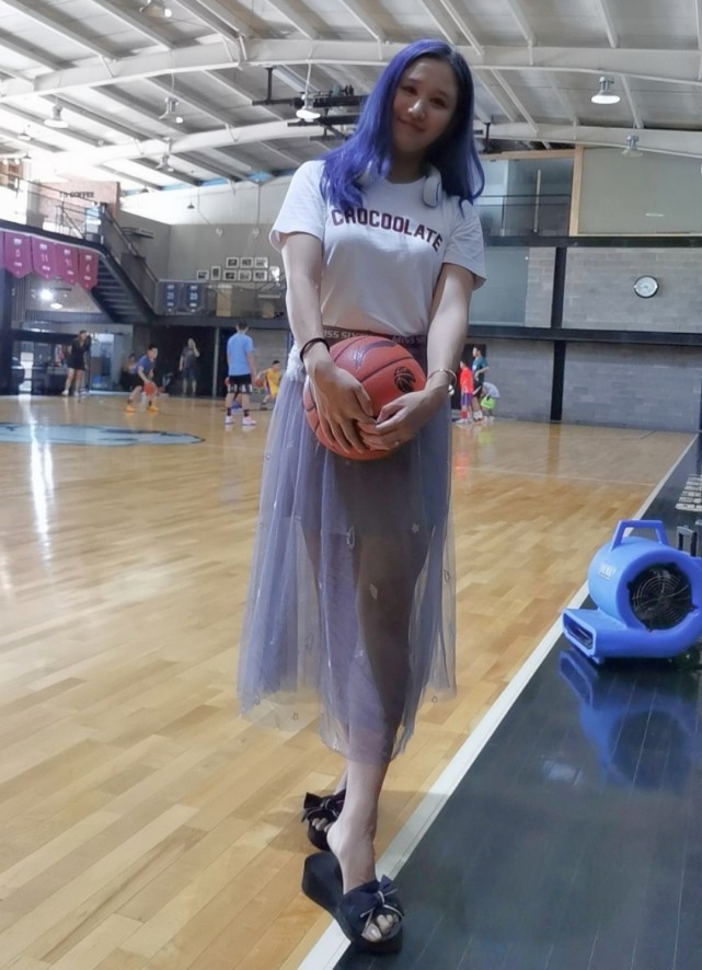 她家境优越独自照顾孩子,他热爱事业顾家少|马晨菲|杜峰|虎头_新浪