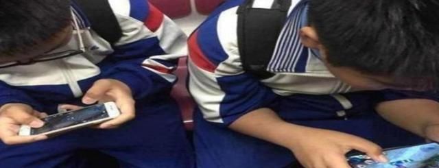 00后学生考试不懂就写“奥利给”,老师：明天请你家长来学校休闲区蓝鸢梦想 - Www.slyday.coM