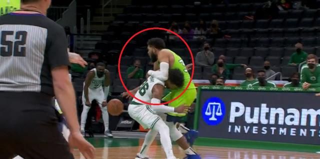 绿军大逆转!塔图姆53+10,赛后唐斯转身就走,塔图姆抱住拉塞尔休闲区蓝鸢梦想 - Www.slyday.coM 绿军大逆转!塔图姆53+10,赛后唐斯转身就走,塔图姆抱住拉塞尔休闲区蓝鸢梦想 - Www.slyday.coM