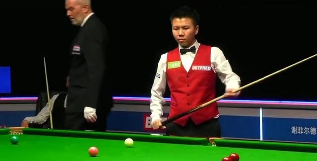 世锦赛快报|周跃龙上演精彩逆转,6-5绝杀徐思晋级!