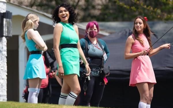 《飞天小女警》真人版片场照曝光　戏服遭网民狠批廉价休闲区蓝鸢梦想 - Www.slyday.coM