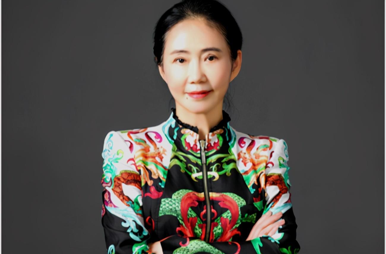 卫校老师下海创业靠车灯赚车企的钱如今坐拥195亿