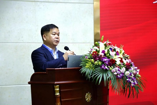 钟业昌钟业昌强调,要加强学习领会,深刻理解新时代海南文化发展的重要