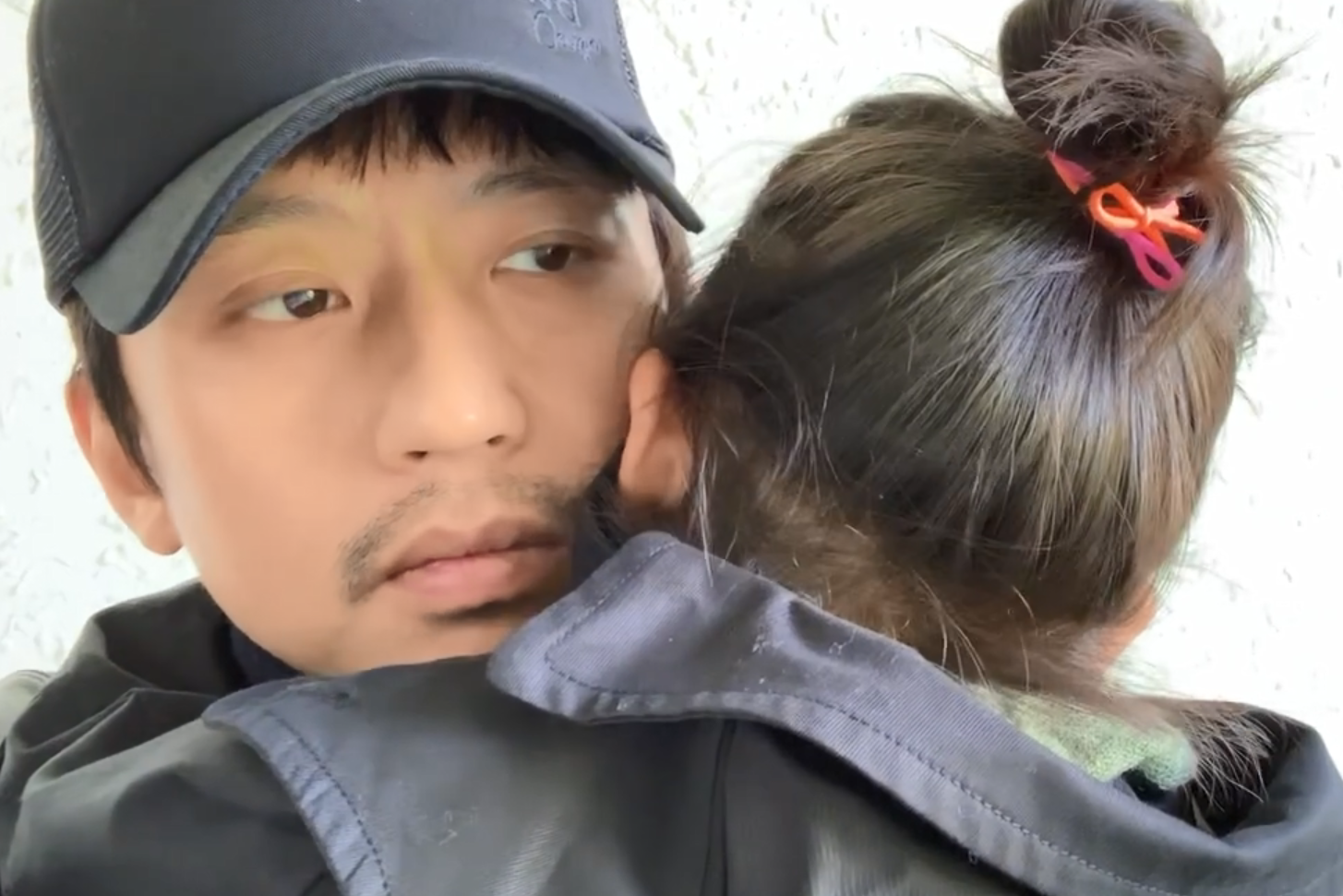 女儿奴实锤孙俪爆邓超看到女儿哭会一起哭有时两人还抱头痛哭