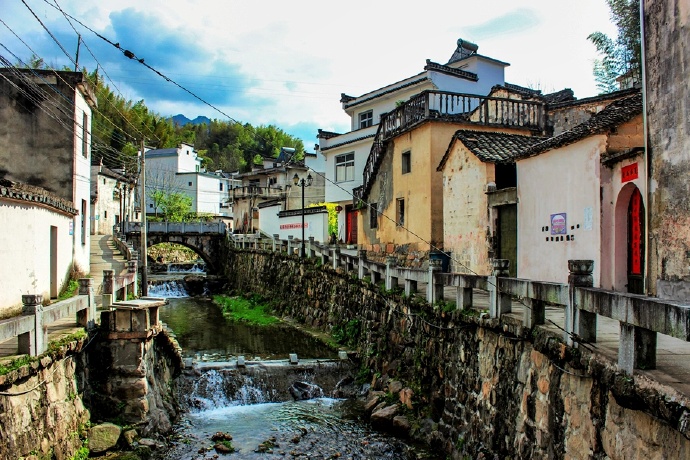 的明珠,记载着岁月流逝的痕迹|家朋乡|徽州古村落|绩溪县_新浪新闻