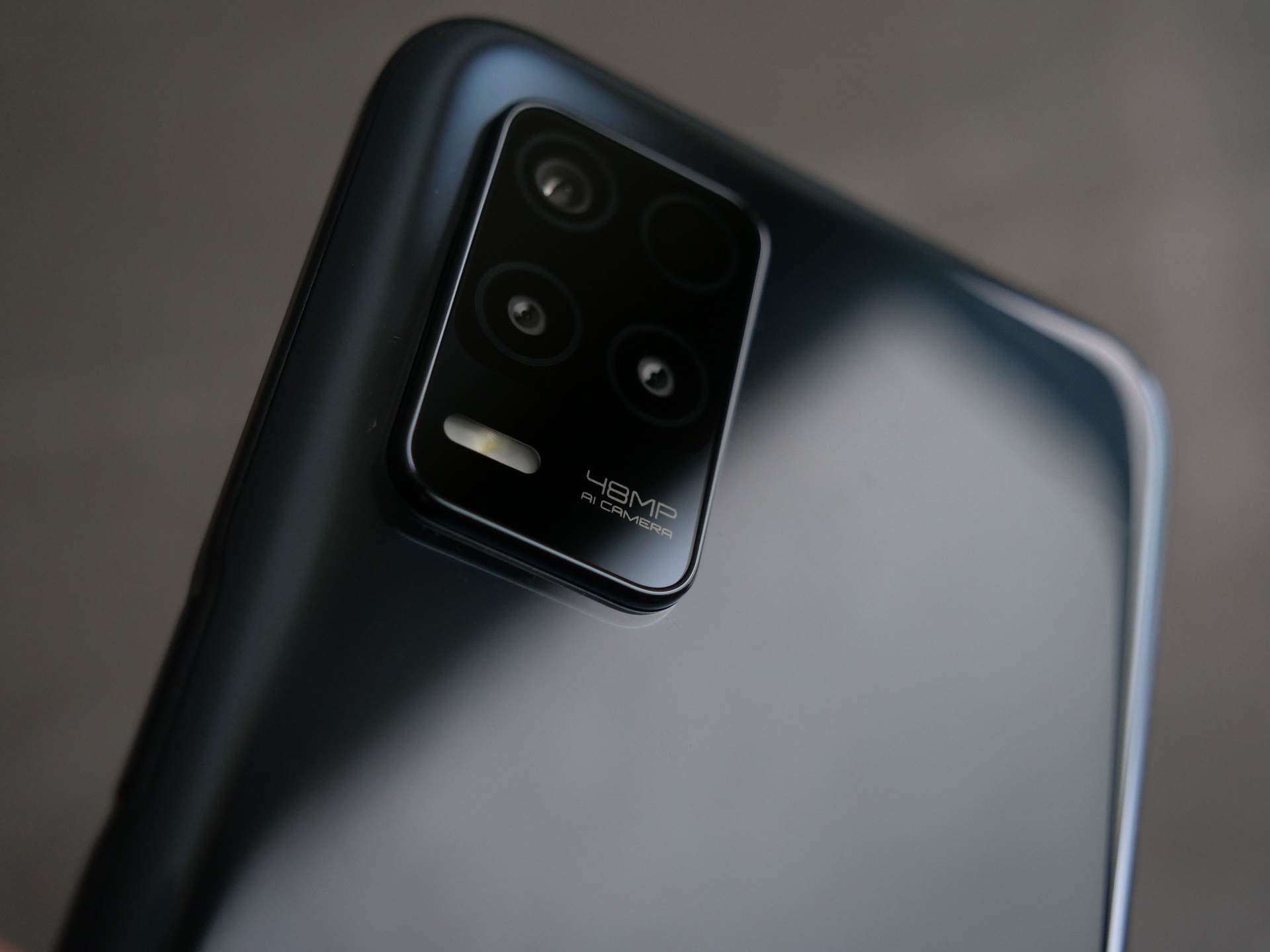 realme真我v13体验5g大电池千元机又一选择