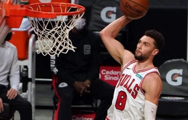 恭喜湖人成功卫冕!公牛成5换1交易,扣篮王辅佐詹皇冲击总冠军!休闲区蓝鸢梦想 - Www.slyday.coM 恭喜湖人成功卫冕!公牛成5换1交易,扣篮王辅佐詹皇冲击总冠军!休闲区蓝鸢梦想 - Www.slyday.coM